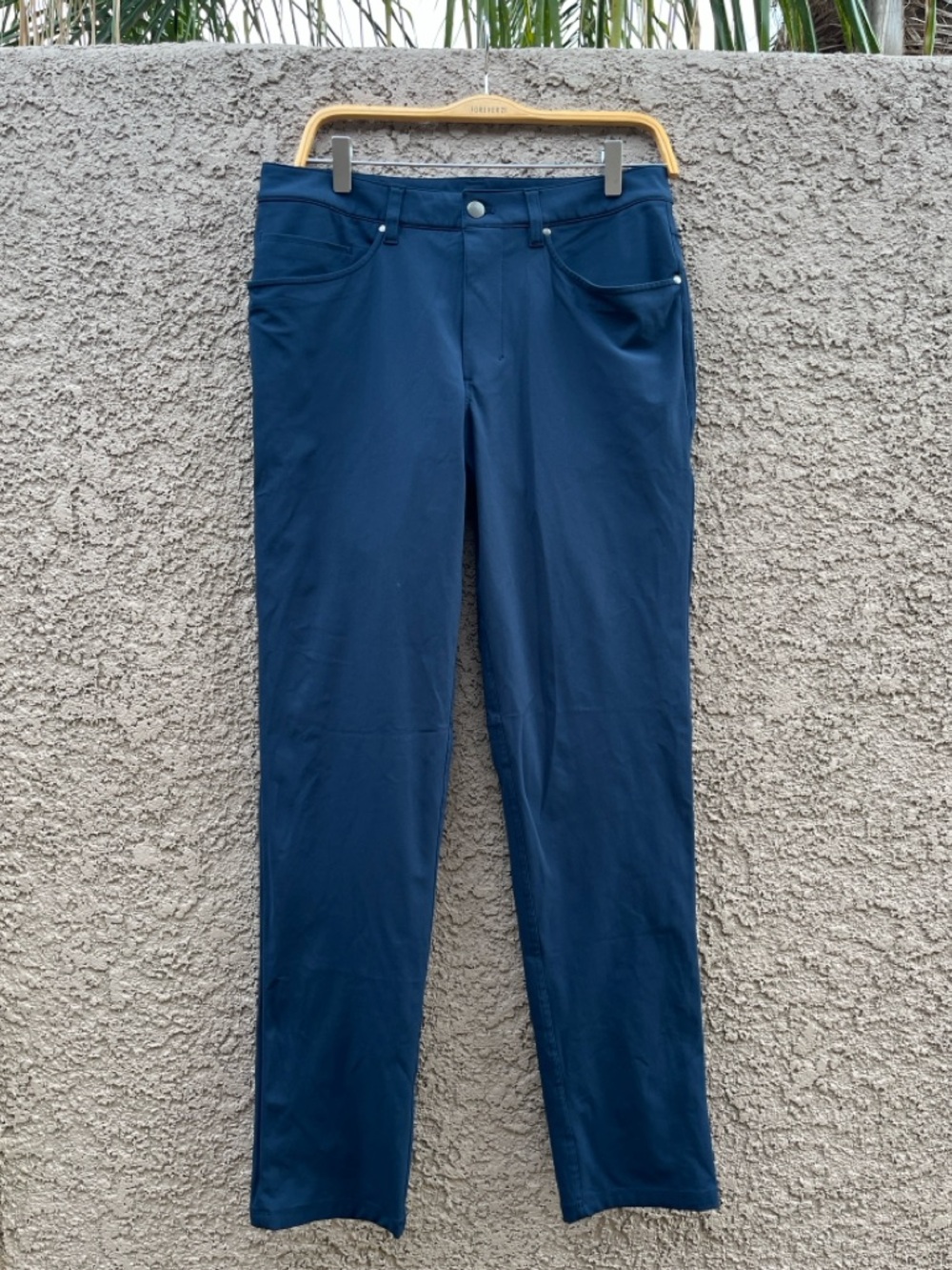 Lululemon ABC 5 pocket pant 31x33 - Picture 2 of 6